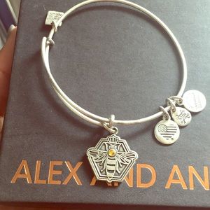 New Alex and Ani Queen Bee bracelet